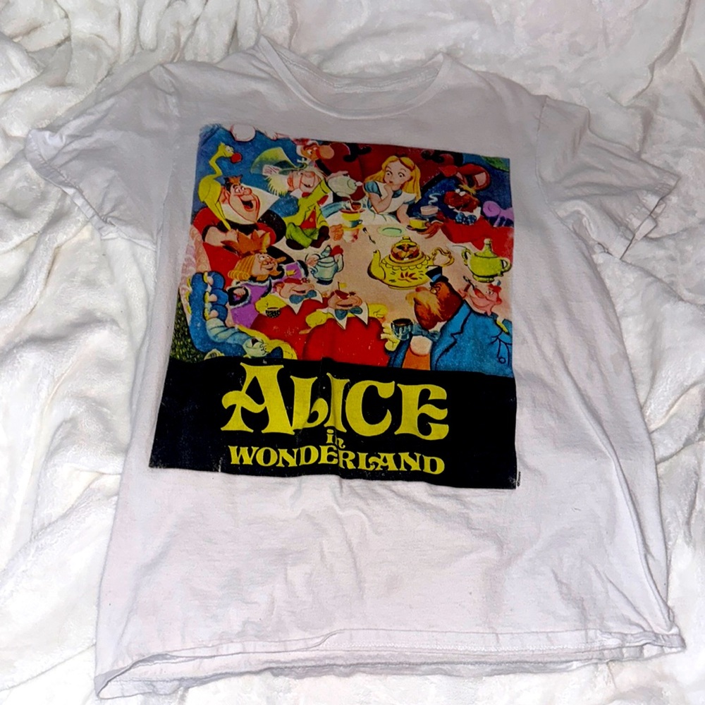 Alice In Wonderland graphic t-shirt